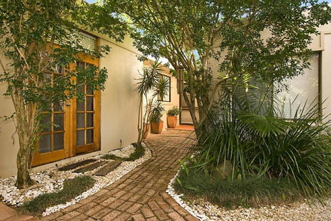 4/26 Paterson Street, Byron Bay - Absolute Serenity - Holiday Cairns 1