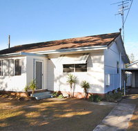 59 Wharf Street Opposite Bowling Club - Holiday Cairns