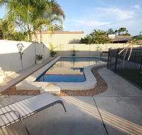 62 Tingira Close - Modern lowset home with swimming pool outdoor area ample parking. Pet friendly - Holiday Cairns