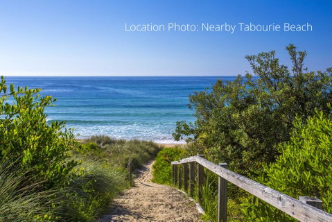 75 River Rd - Tabourie Hideaway - Holiday Cairns 1