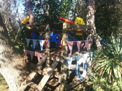 90 Mile Beach Escape - Holiday Cairns 3