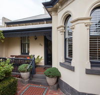 94 Highett - Inner City Period Home - Holiday Cairns