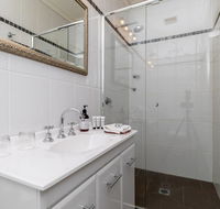 94Best Apartments - Holiday Cairns