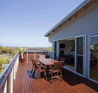 A Beautiful Beach House Torquay - Holiday Cairns