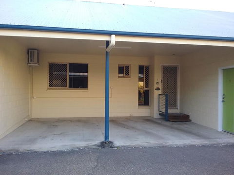 A City Retreat, 2BR Apartment - Reid Park -Townsville - Holiday Cairns 1