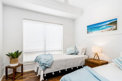 A PERFECT STAY - Julian Rocks House - Holiday Cairns 1