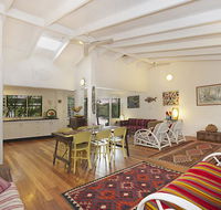 A SWEET ESCAPE - Aluna - Holiday Cairns