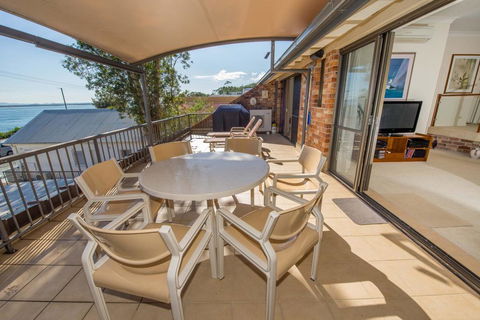 A Yachtsmans Rest, Unit 4/37 Victoria Parade - Holiday Cairns 1