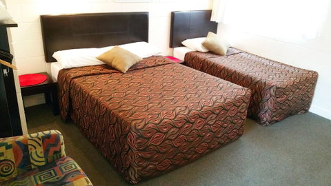 A&A Lodge Motel - Holiday Cairns 2