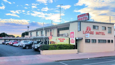 A&A Lodge Motel - Holiday Cairns 0