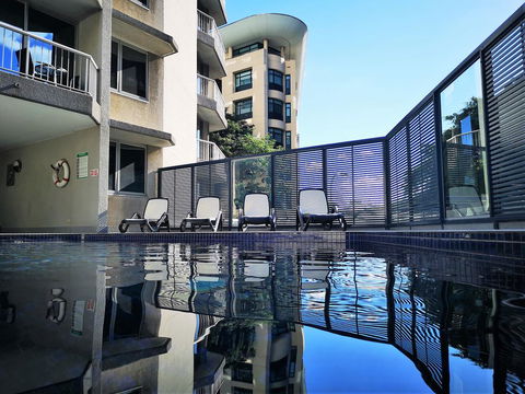 Abbey On Roma Hotel & Apartments - Holiday Cairns 1