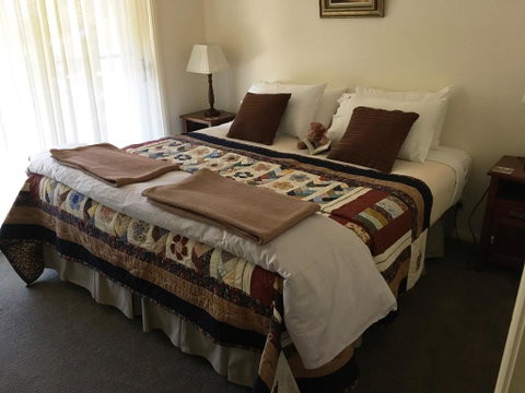 Abelia House B &B - Holiday Cairns 1