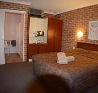Acacia Motor Inn - Holiday Cairns
