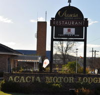 Acacia Motor Lodge - Holiday Cairns