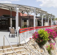 Acacia Ridge Hotel  Motel - Holiday Cairns