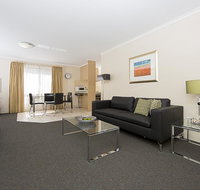 Accommodate Canberra - Kingston Court - Holiday Cairns
