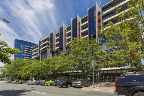 Accommodate Canberra - New Acton - Holiday Cairns 1