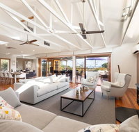 Acqua Vista - water view fireplace walk to beach - Holiday Cairns