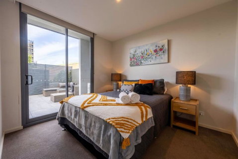 Eastside Apartment - Holiday Cairns 1