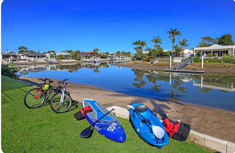 Fabulous Canal-front Unit In Mooloolaba - Holiday Cairns 0