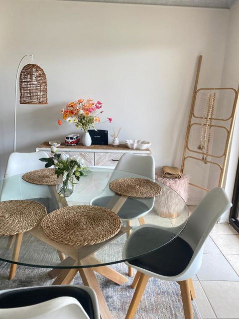 Fabulous Canal-front Unit In Mooloolaba - Holiday Cairns 4