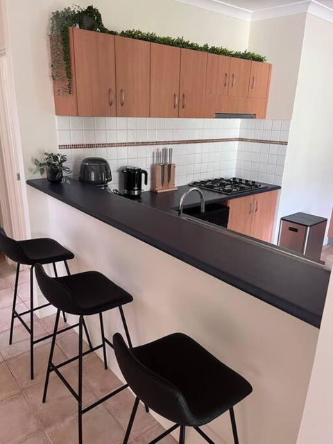 Fairway View - Holiday Cairns 1