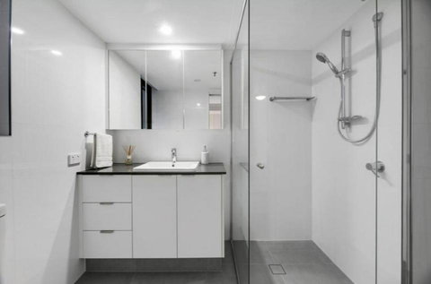 Gemini Court - Hosted By Burleigh Letting - Holiday Cairns 3