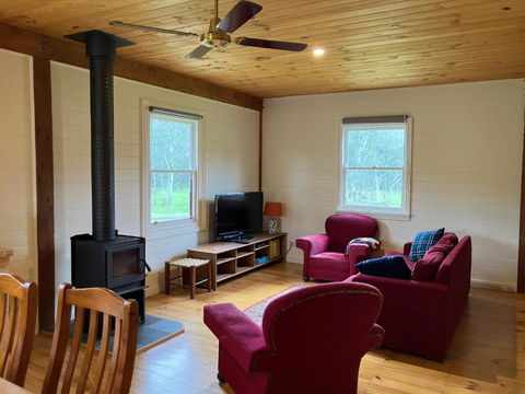 Grannies Lane Cottage - Holiday Cairns 2