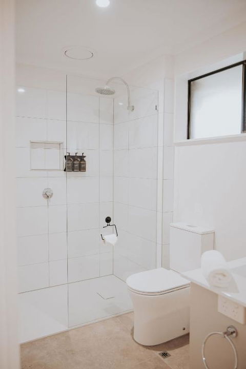 Greenacres Motel - Holiday Cairns 1