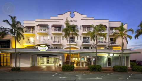 Il Centro Apartment Hotel - Holiday Cairns 0