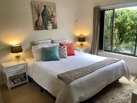 Hotel Style Monterey Guest Studio Near Hospitals, Beach And Airport - Holiday Cairns 0