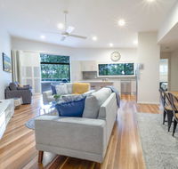 Ait Shona - Happy Place. Apt 10 Haven on the Park - Holiday Cairns