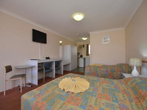 Albion Hotel - Holiday Cairns 3