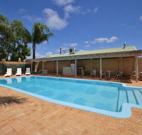 Albion Hotel - Holiday Cairns