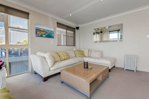 Alcheringa Unit 3 & 4, 32 Sandy Point Road - Holiday Cairns 1
