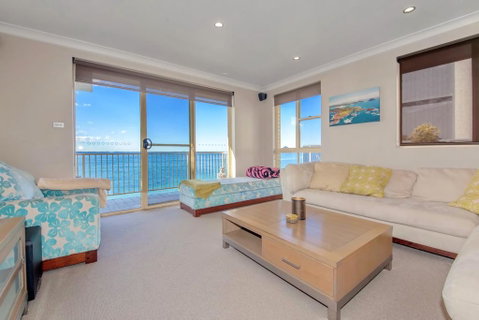 Alcheringa Unit 3 & 4, 32 Sandy Point Road - Holiday Cairns 0