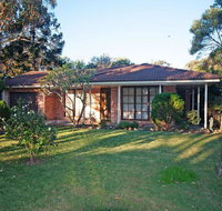 All Decked Out - Pet Friendly - Holiday Cairns