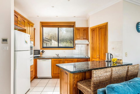 Allure - On Seven Mile Beach Gerroa - Holiday Cairns 3
