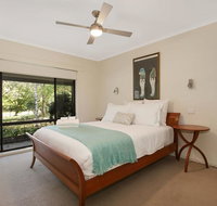 Alpine Streamside - Holiday Cairns