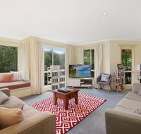 Alpine Vista - Short walk to town centre - Holiday Cairns