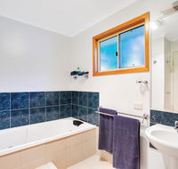 Amamoor Homestead Bed  Breakfast and Country Cottages - Holiday Cairns