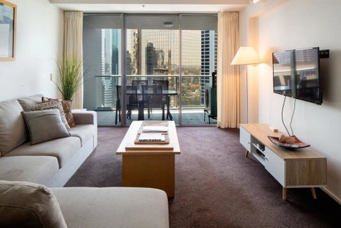 Amazing Brisbane CBD 2 Bedroom Apartment With River Views - Holiday Cairns 0