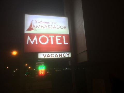 Ambassador Motel - Holiday Cairns 3