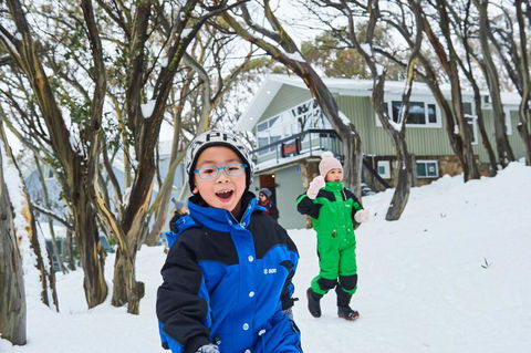 Amber Lodge Mt Buller - Holiday Cairns 1