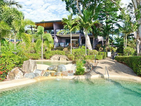 Anchorage - Holiday Cairns 3