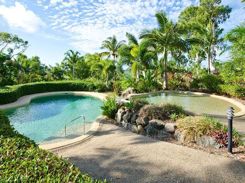 Anchorage - Holiday Cairns 2