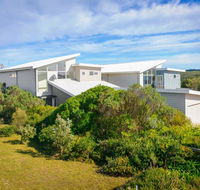 Anchors Beach House - Holiday Cairns
