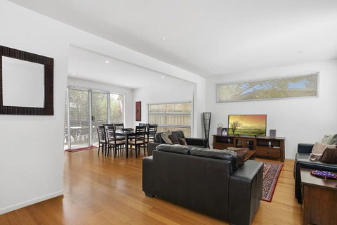 Anderson Townhouse 1-39 - Holiday Cairns 2