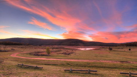 Anglers Reach Lakeside Village - Holiday Cairns 0