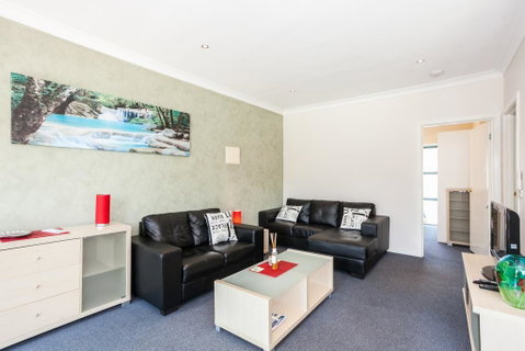 Anglesea River Apartments - 2 Bed Unit 2/4 - Holiday Cairns 2